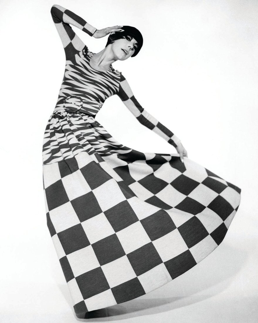 Peggy Moffitt modeling a dress designed by Rudi Gernreich from his fall 1971 collection PHOTO ©WILLIAM CLAXTON LLC/COURTESY OF DEMONT PHOTO MANAGEMENT & FAHEY/KLEIN GALLERY LOS ANGELES, WITH PERMISSION OF THE RUDI GERNREICH TRADEMARK 